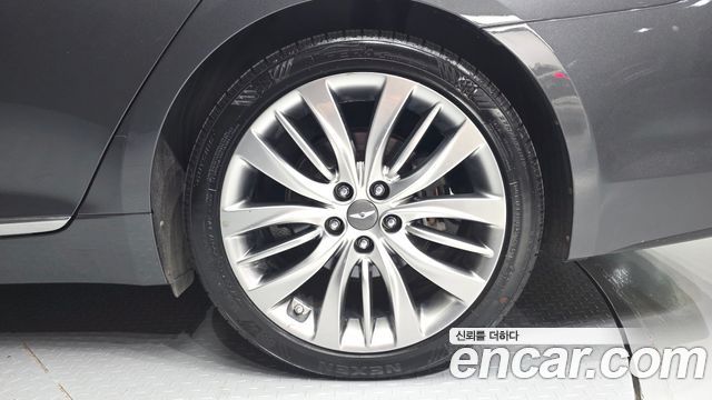Genesis G80 2017 — photo 7