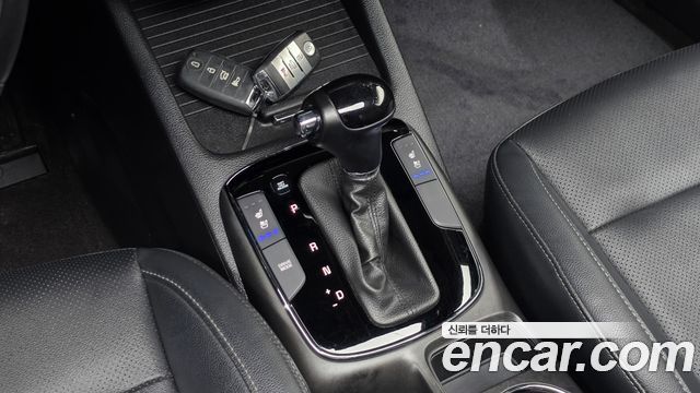 Kia K3 2017 — photo 9