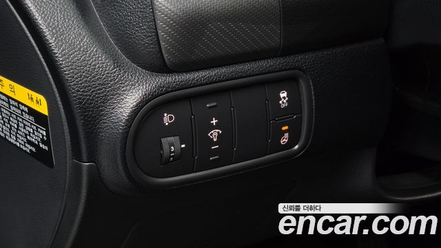 Kia K3 2017 — photo 15