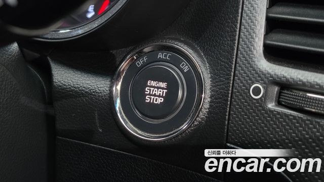 Kia K3 2017 — photo 16