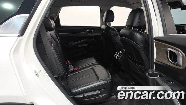 Kia Sorento 2021 — photo 17