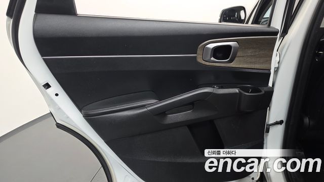 Kia Sorento 2021 — photo 15