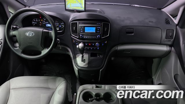 Hyundai Starex 2019 — photo 7