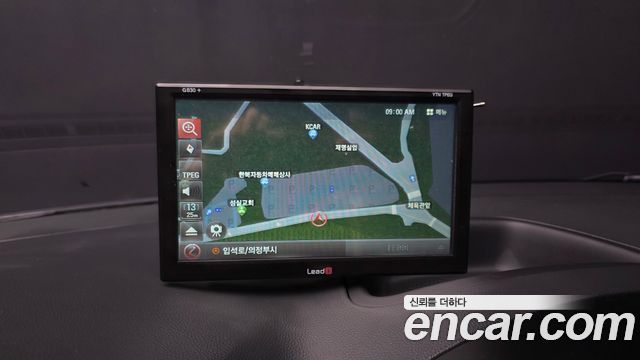 Hyundai Starex 2019 — photo 16