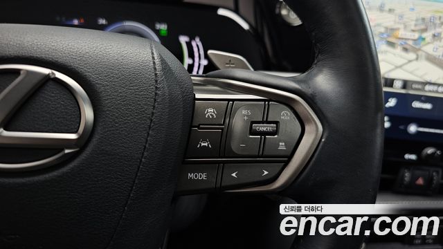Lexus NX 2022 — photo 35