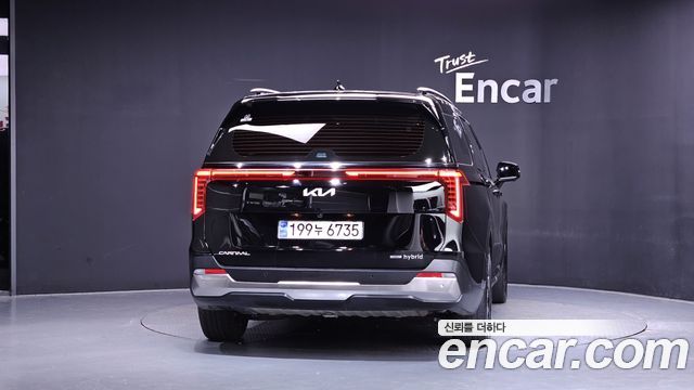 Kia Canival 2024 — photo 4