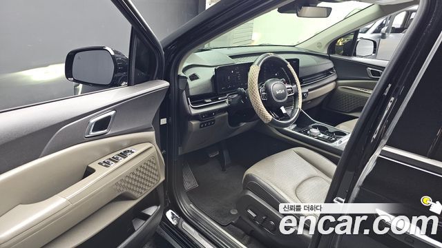 Kia Canival 2024 — photo 13