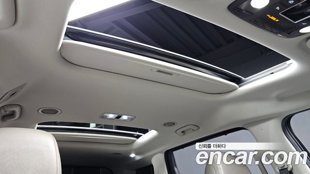 Kia Canival 2024 — photo 25