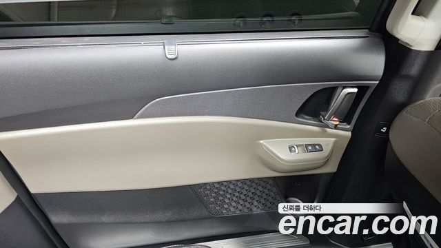 Kia Canival 2024 — photo 15
