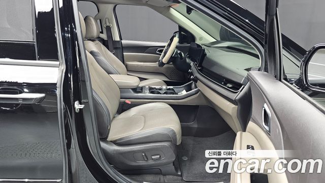 Kia Canival 2024 — photo 16