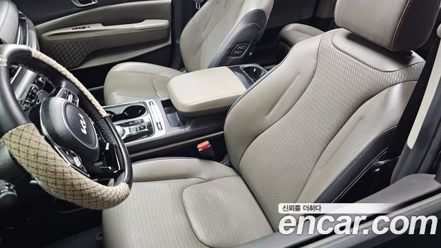 Kia Canival 2024 — photo 29