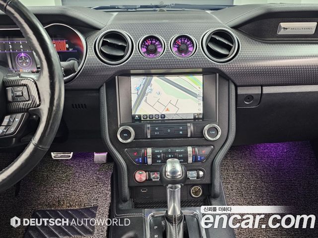 Ford Mustang 2019 — photo 14