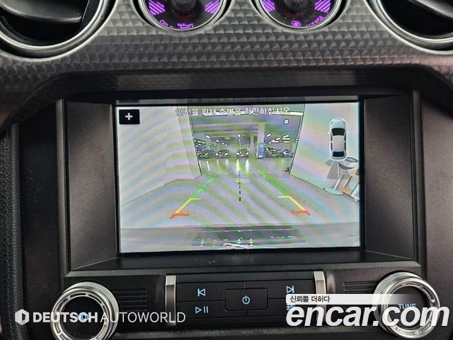 Ford Mustang 2019 — photo 15