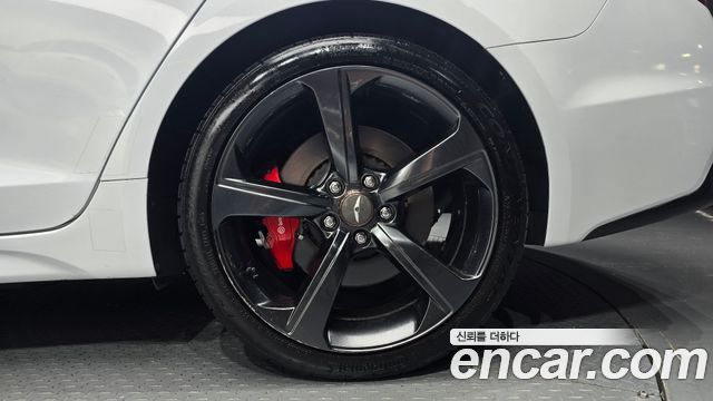Genesis G70 2019 — photo 7