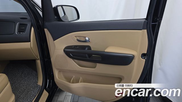 Kia Canival 2020 — photo 15
