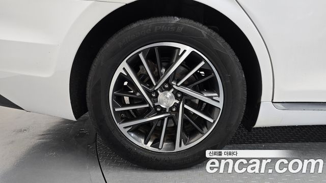 Hyundai Grandeur 2022 — photo 5
