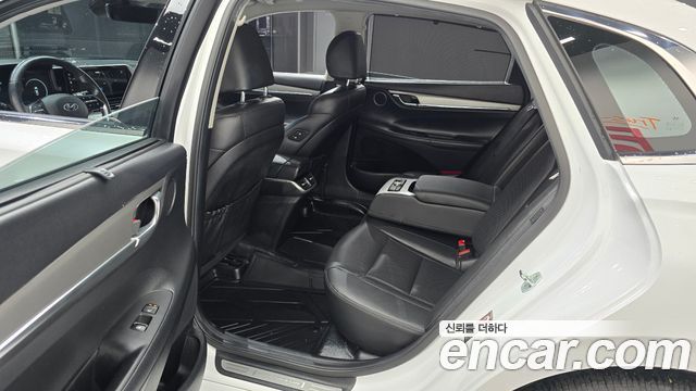 Hyundai Grandeur 2022 — photo 12