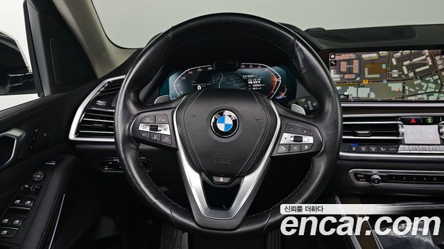 BMW X5 2022 — photo 13