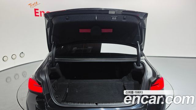 BMW 5-Series 2023 — photo 26