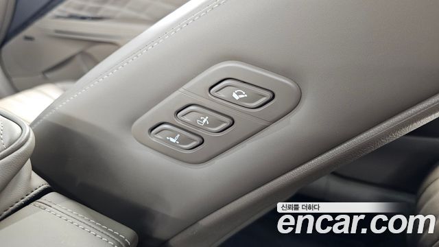 Kia K8 2022 — photo 38