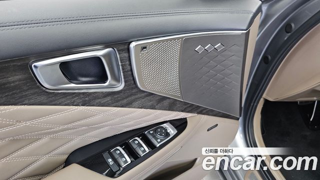 Kia K8 2022 — photo 39