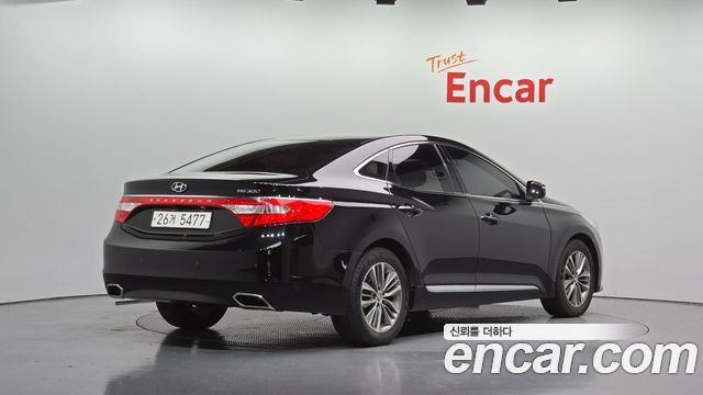 Hyundai Grandeur 2015 — photo 2