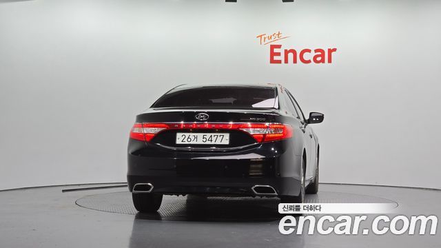 Hyundai Grandeur 2015 — photo 4