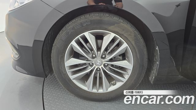 Hyundai Grandeur 2015 — photo 5