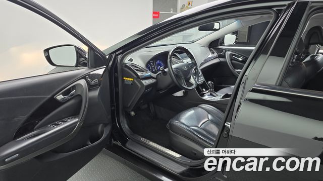 Hyundai Grandeur 2015 — photo 10