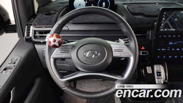 Hyundai Staria 2024 — photo 14