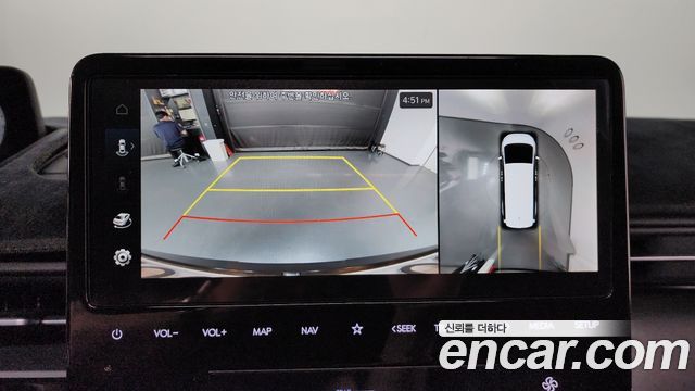 Hyundai Staria 2024 — photo 15