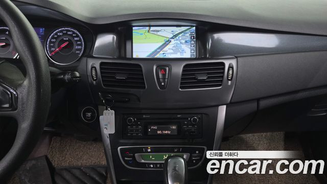 Renault Korea SM5  2017 — photo 14