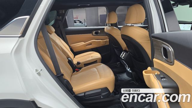 Kia Sorento 2022 — photo 11
