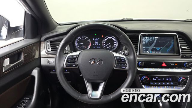 Hyundai Sonata 2019 — photo 21
