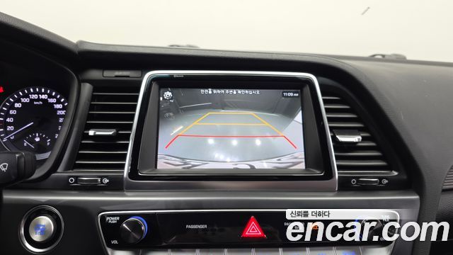 Hyundai Sonata 2019 — photo 22