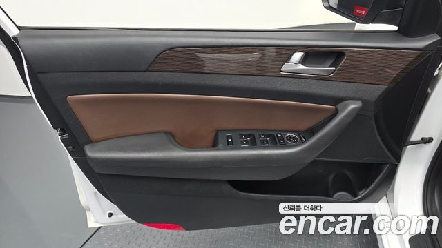 Hyundai Sonata 2019 — photo 14