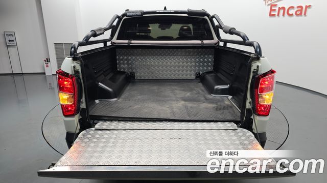 KG Mobility Rexton 2021 — photo 32
