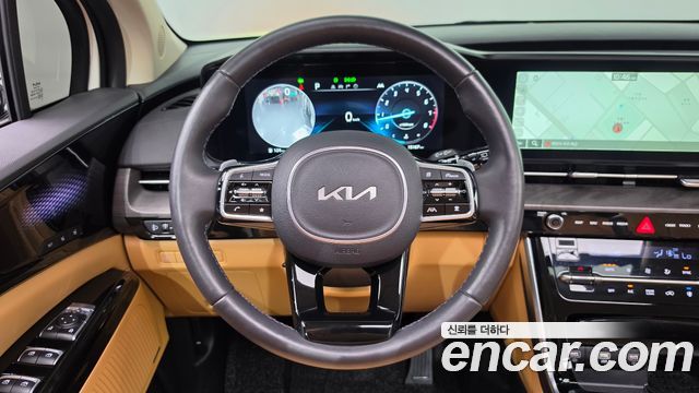Kia Canival 2023 — photo 13