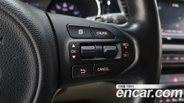 Kia Canival 2018 — photo 18