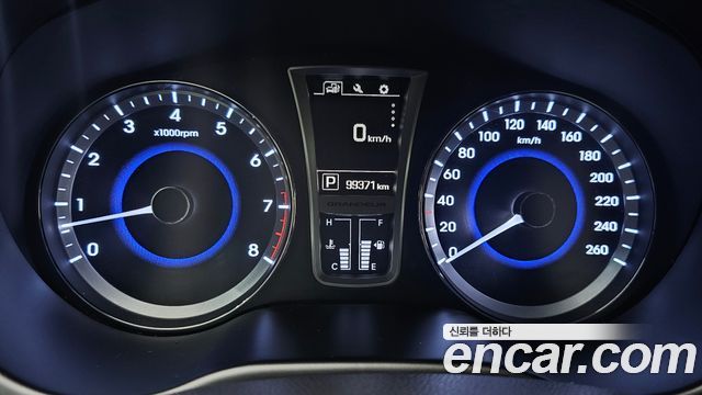 Hyundai Grandeur 2016 — photo 8