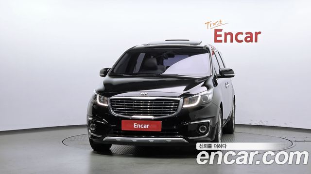 Kia Canival 2015 — photo 3