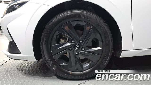 Hyundai AVANTE 2023 — photo 5
