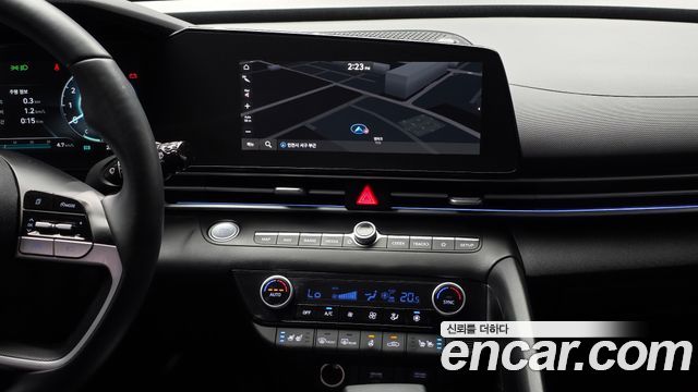 Hyundai AVANTE 2023 — photo 14