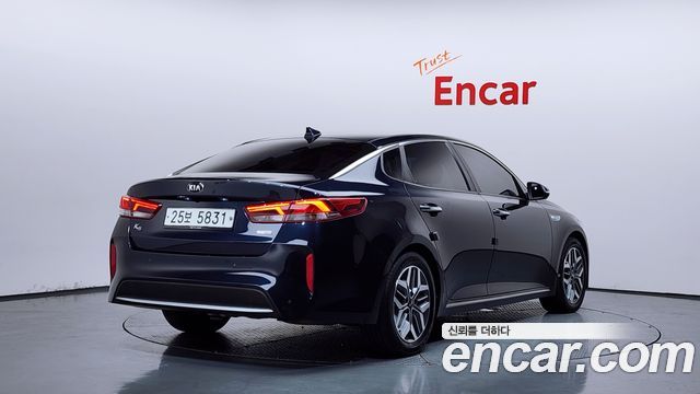 Kia K5 2019 — photo 2
