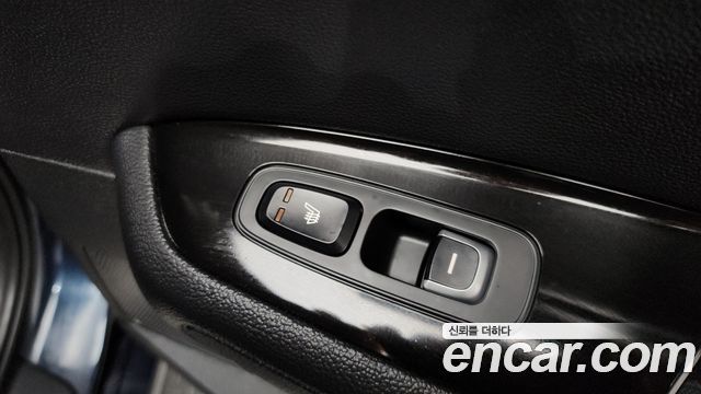 Kia K5 2019 — photo 23
