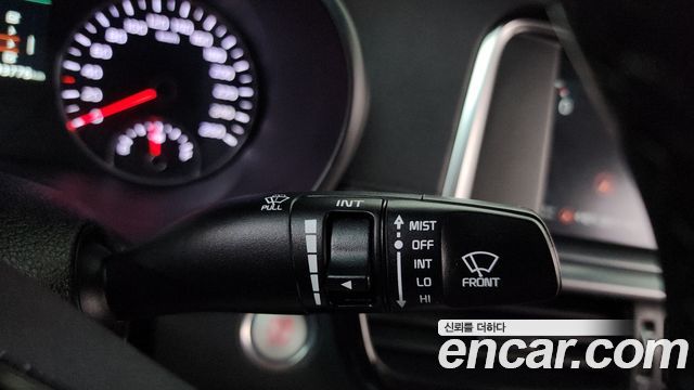 Kia K5 2019 — photo 27