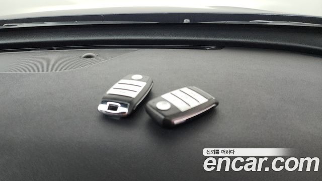 Kia K5 2019 — photo 32