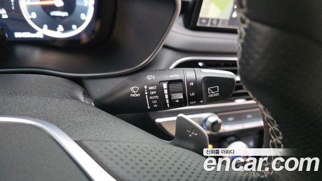 Genesis G70 2023 — photo 28