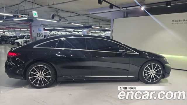 Mercedes-Benz EQS 2023 — photo 9