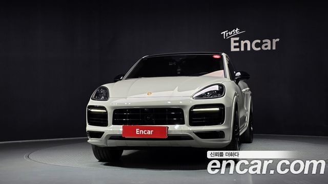 Porsche Cayenne 2022 — photo 3